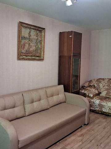 Продаж 2к Квартира Героїв Крут вулиця