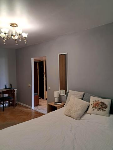 Лесі Українки бульв., 5