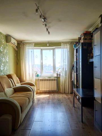 Продаеться 1 кімн квартира Вишгородська 47а