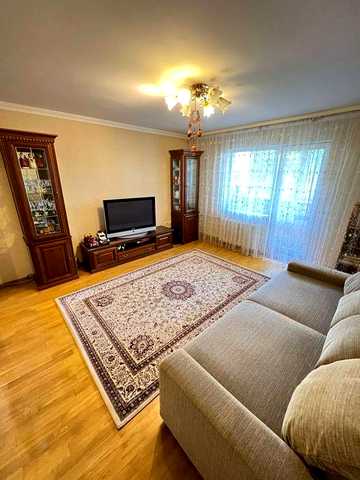 Програми,Є відновлення.Продаж 3 кімнатна квартира вул.Пулюя,1 80м ,меблі ЖК турецьке містечко