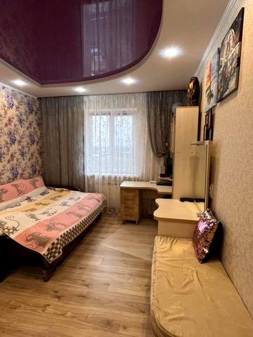 Корюківка.Квартира 2х кімнатна  , з ремонтом , 60м2,в центрі міста.