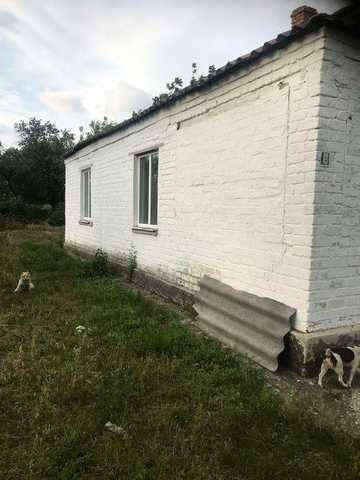 Продам будинок .