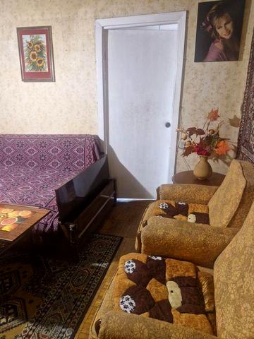 Продам 3к квартиру біля метро Політехнічний інститут