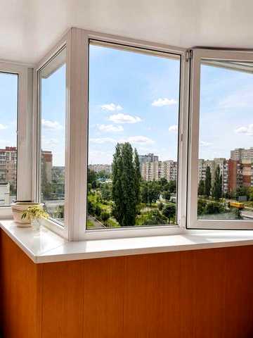 3-кімнатна квартира 71,6 м² | 7/10 поверх | Цегляний будинок | Газ | С.Лифаря 16