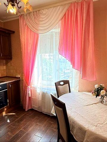 Продаж 2х кімнатноі, вул. Екстер 12, Троєщина