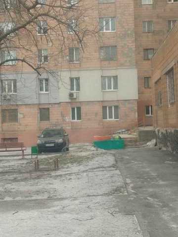 Продаж сучасної 2-кімнатної квартири (гостиного типу)з євроремонтом