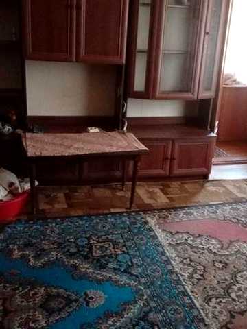 Поміняю 3 кімн квартиру на будинок,або продам терміново. у м.Сміла ЖК Комунальник