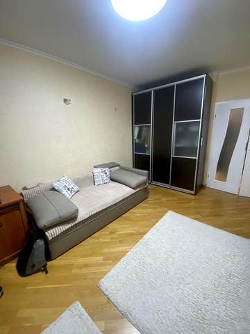 Петра Григоренка просп., 20