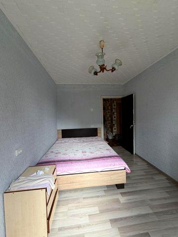 Здається 2 км квартира Руська