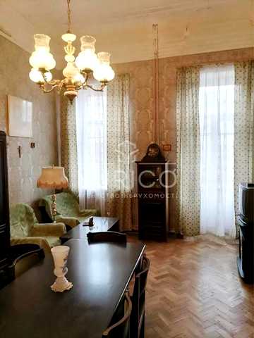 Продаж квартири Станіславського. Старі Липки.