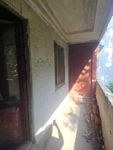 Продаж 1к квартири 38 кв. метро Київська вул. Матюшенка 11 21000