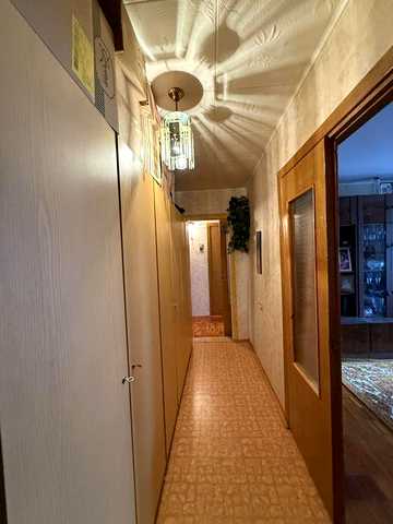 Продаж 3 кімнатної квартири  по вул. Кравчука