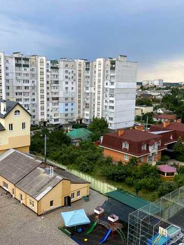 Продам 2-кв. бул. Шевченка 150