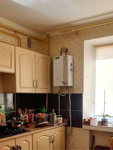 Продаж просторої 4-кімнатної квартири | 81,7 м² | 38 000 $ | Коростень