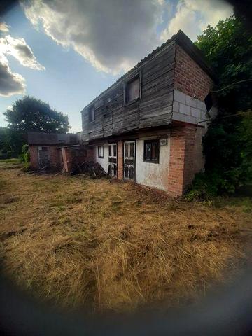 Продається двоповерховий будинок