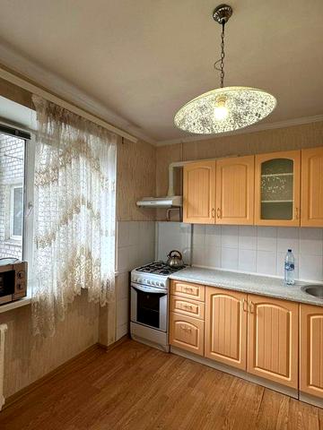 Сдам просторную 3к кв ул. Щепкина, 39
