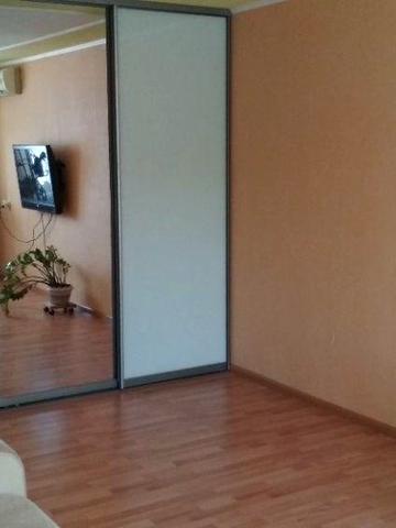 Продам 2х комнатную квартиру в Бортничах по ул. Евг. Харченка, 61