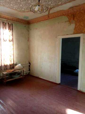 Продам 3-х комнатную квартиру в Мерефе.