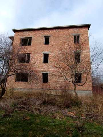 Продаж великого 3-х поверхового будинку, с. Лішня, 3км. до Дрогобича!