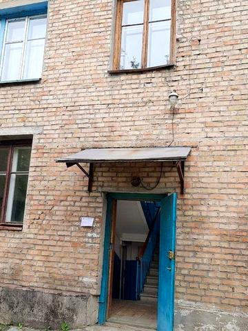 Продам  3х-кімнатну квартиру.