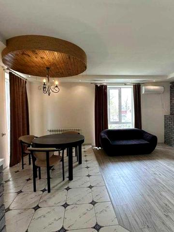 Продаж квартири 58м² з меблями та технікою. Євроремонт. ID:805