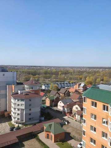 Продаю 2-х кімнатну квартиру на Запорізькій