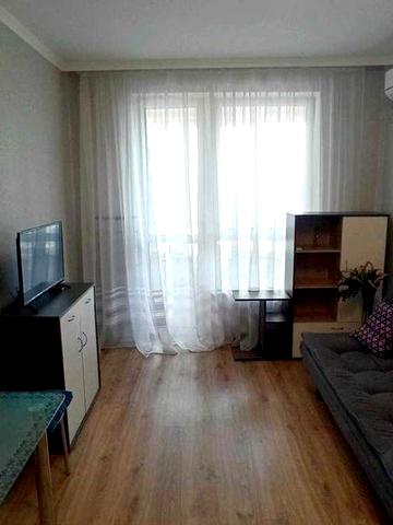 Зарічна, 1В_комфортна 1к квартира на довгостроково_ Без %