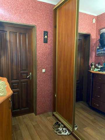 Продам 3х кімнатну квартиру,  з   АО, ЧЕШКА, р-н Червона Гора, ТОРГ!!!