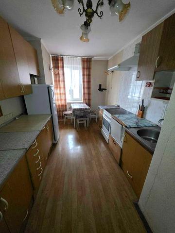 Продаж квартири Юрія Іллєнка, 3х кімнатна