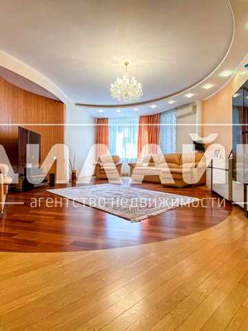 Елітна 3к квартира 155 м² в Олександрівському р-ні