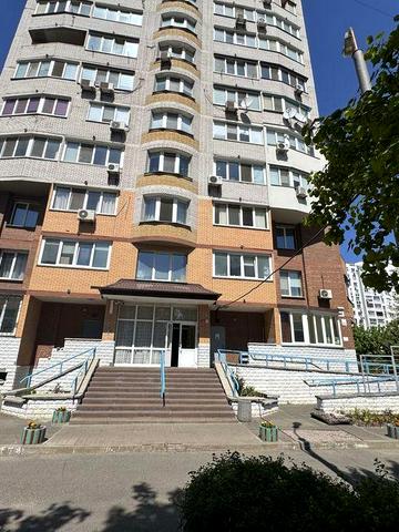 БЕЗ % 2-к квартира Григоренка 13Б з паркомісцем Позняки Осокорки