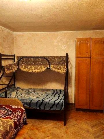 Продам 1- кімнатну квартиру  31 кв.м. по вул. Здолбунівська,1