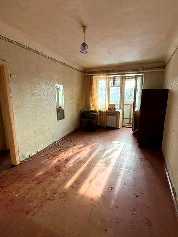 В продаже 1-комнатная изолированная квартира на метро Дворец Спорта