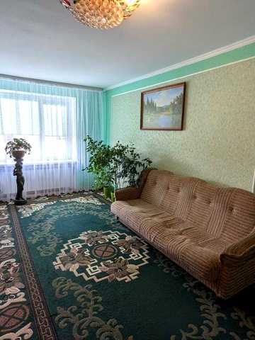 Продам 3-кімнатну квартиру по вул. Староостровецька (Карбишева)