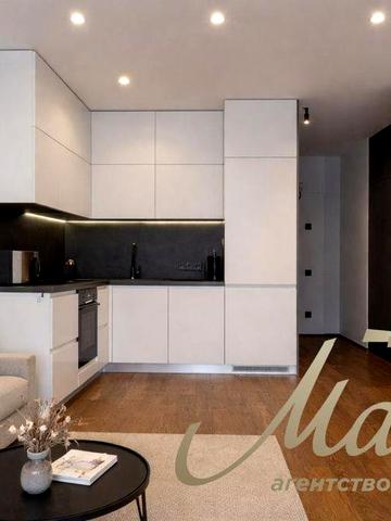 Продаж видової стильної 2-кімнатної квартири з ремонтом 46 м² у ЖК Французький квартал 2, Печерський район, Центр, Київ.