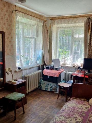 Двокімнатна квартира 41м2 на 1-му поверсі 2-поверхового цегляного дому