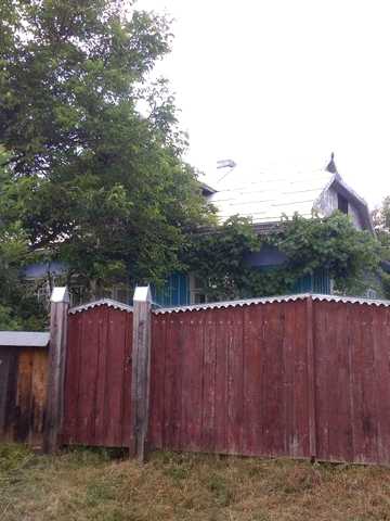 Продається будинок у центрі с. Іллінці Коломийського р-ну
