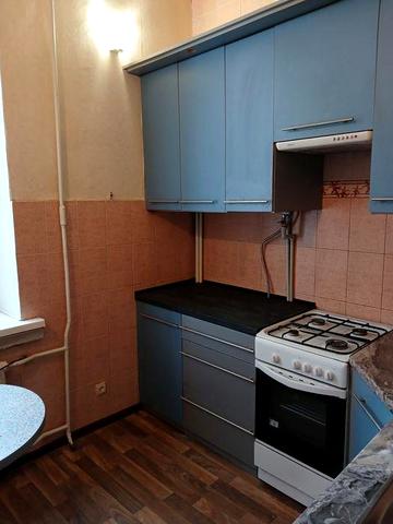 Сдам 2к.сталинку в Центре,ул А Конисского д.1,46м2,3/3