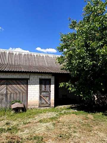Продаж будинку у селищі Котельва