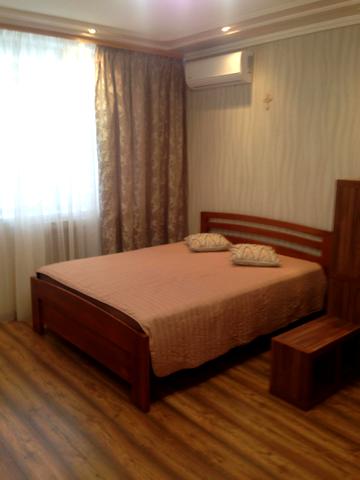Композитора Мейтуса вул., 4