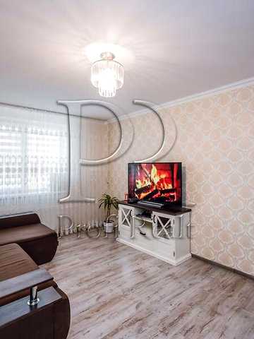 Продаж 3к Квартира Райдужна вулиця ЖК Львовский Маеток