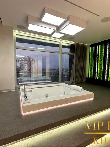 Сдам эксклюзивную квартиру 200 м.кв., Культуры 22-В  в Авантаж на Науки, центр Харькова