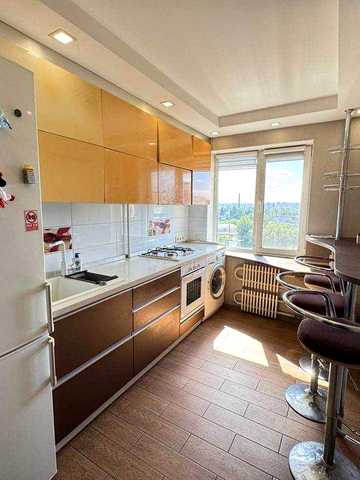 Продам классную 2к кв-ру Фрунзенский-1 Левый берег с Ремонтом