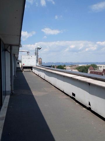 Грецька пл., 3/4