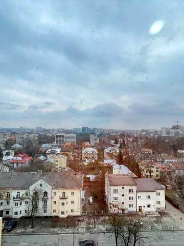 Вільна! ЖК Кінескоп. 2 кім 75 м.кв. Героїв УПА 73в!