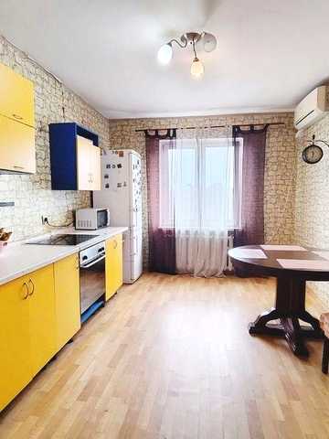 Урлівська 34, Без% 3кв.96м.кв з 3 кондиціонерами
