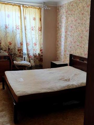Здається 3-кімнатна квартира, район 10-ї школи, 2га арка