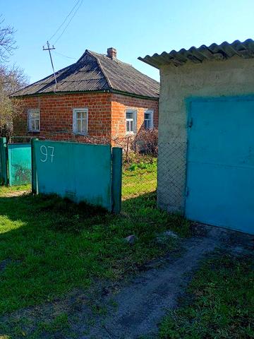 Будинок  біля Дніпра з земельною ділянкою