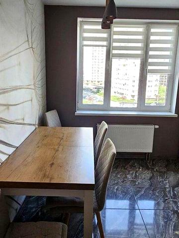 Продаж 2-к квартири, вул. Київська, Лісовий квартал, Бровари