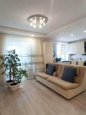 Продам 3к квартиру центр Поля ( Кирова ) Артема  Богдана Хмельницкого  тупик 4 трамвая